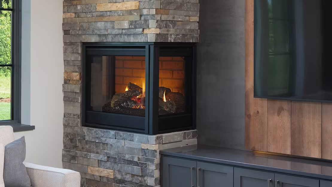 Majestic Corner Series Gas Fireplace