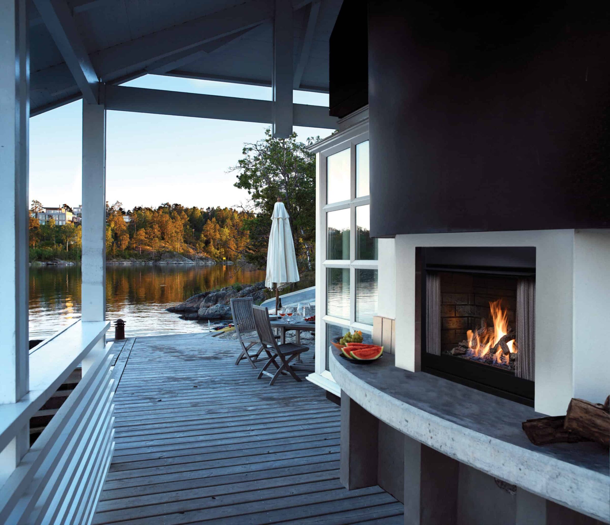 Marquis Aurora Outdoor Fireplace