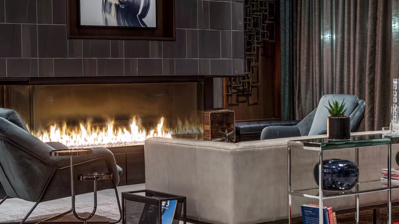 Stellar Enlight Bay Custom Gas Fireplace